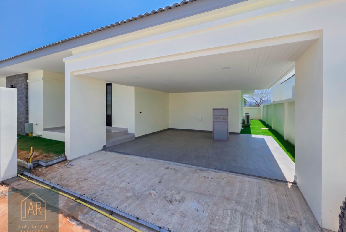 Exquisite Pool Villa in Prime Location at Hua Hin Soi 112 : 3BR I 3BA