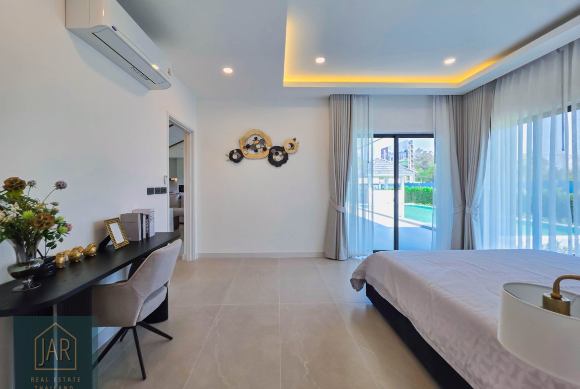 Experience Luxury Modern Pool Villa @ Hua Hin – Thap Tai 3 BR| 3 BA