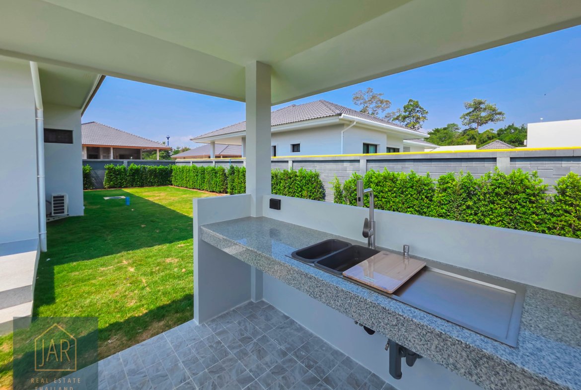 Experience Luxury Modern Pool Villa @ Hua Hin – Thap Tai 3 BR| 3 BA