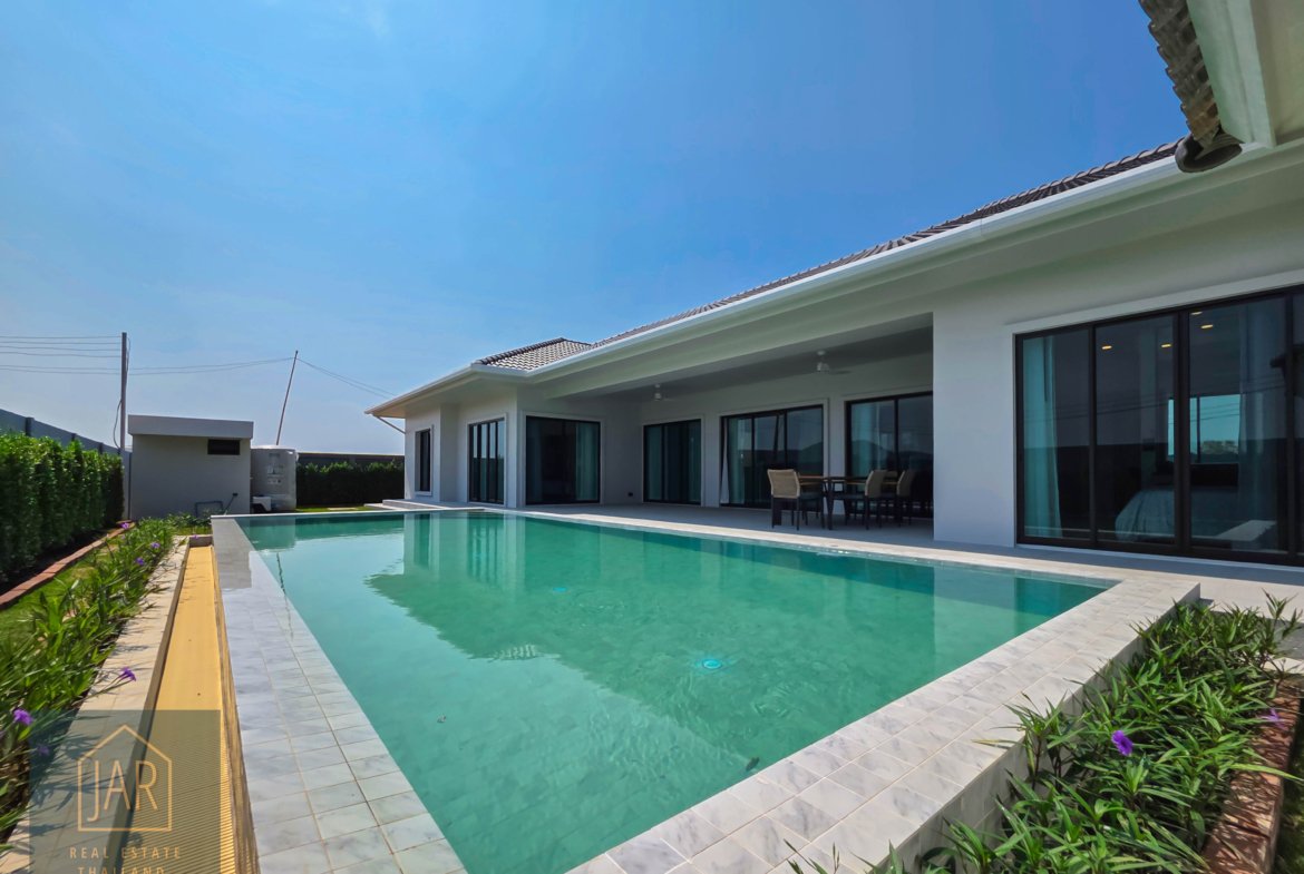Experience Luxury Modern Pool Villa @ Hua Hin – Thap Tai 3 BR| 3 BA