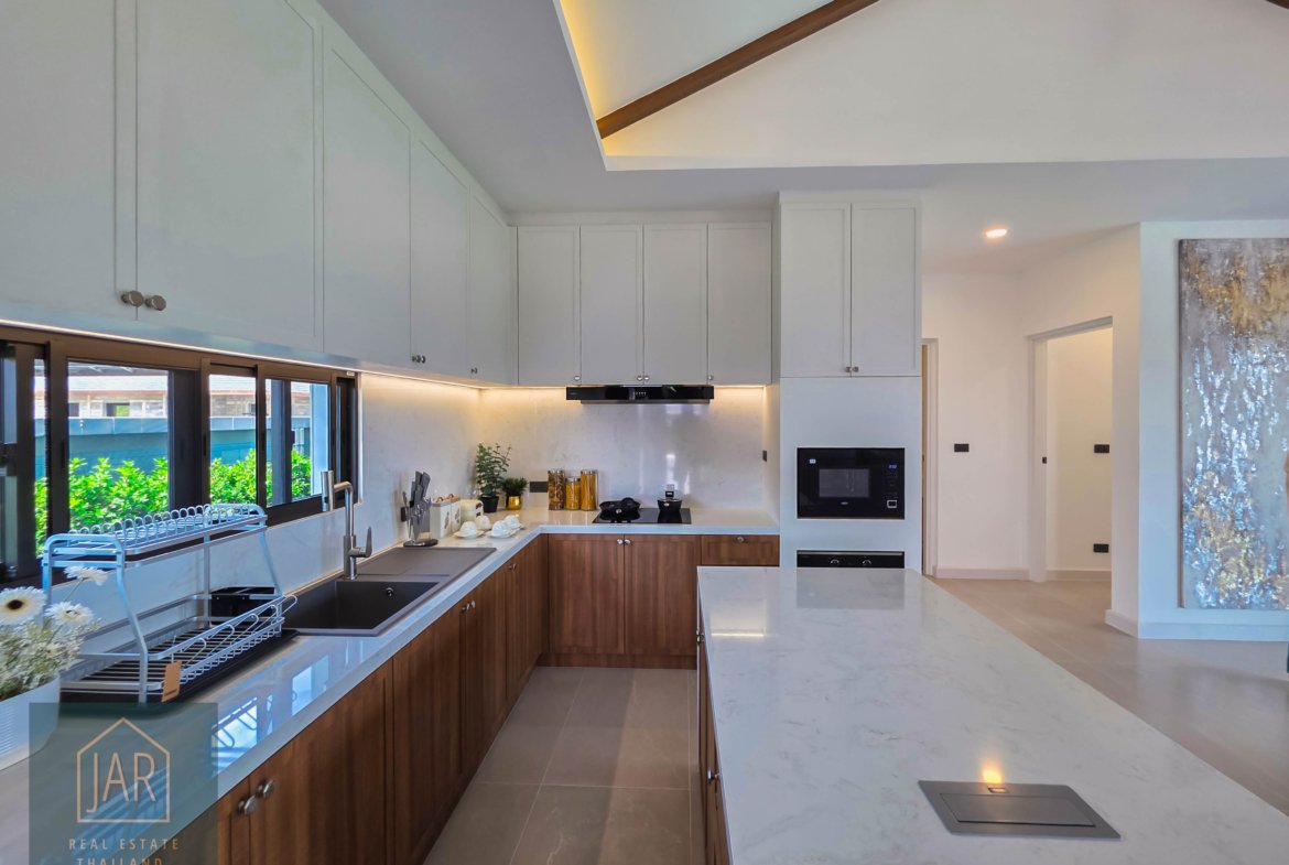 Experience Luxury Modern Pool Villa @ Hua Hin – Thap Tai 3 BR| 3 BA