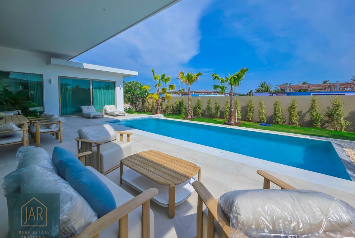 The Pinnacle of Modern Tropical Living in Pranburi