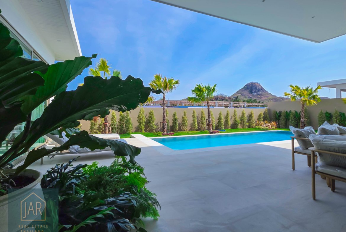 The Pinnacle of Modern Tropical Living in Pranburi