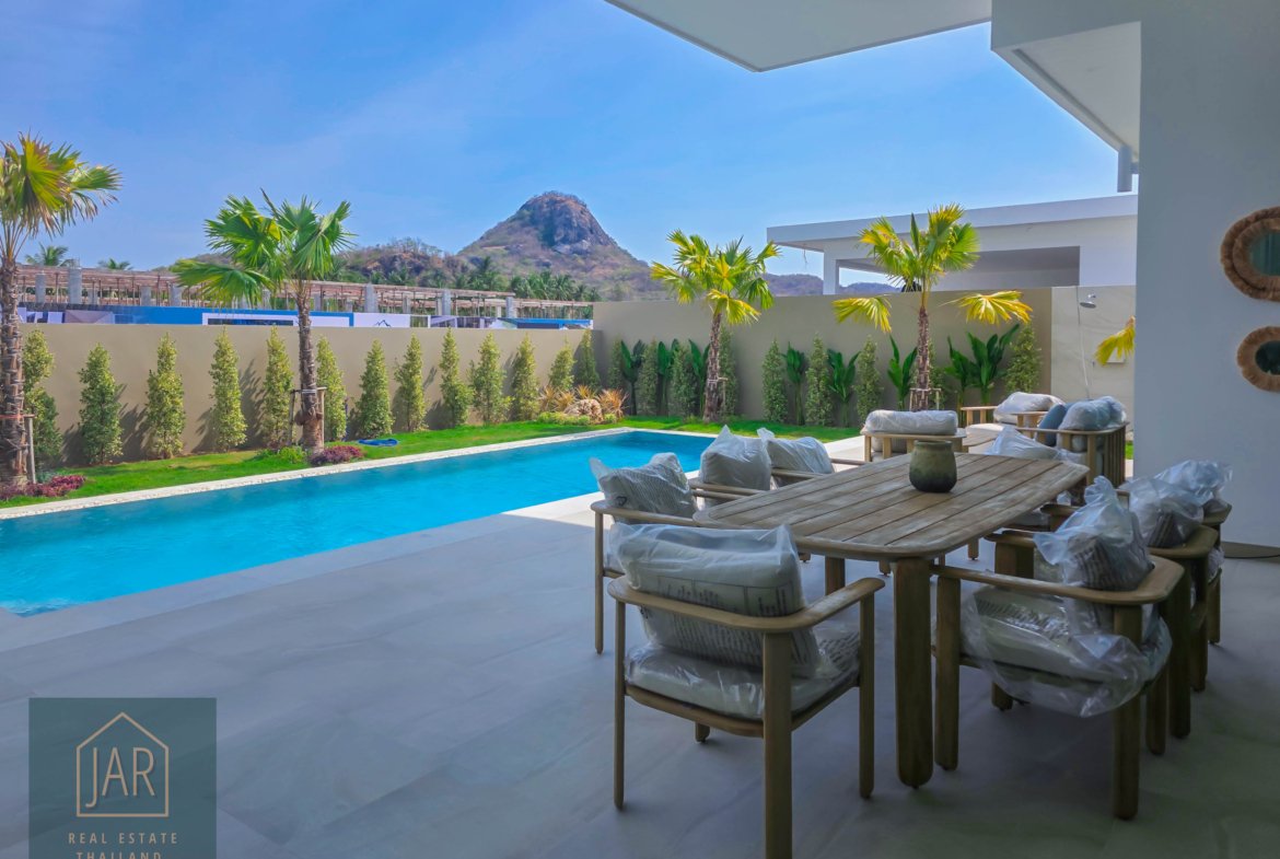 The Pinnacle of Modern Tropical Living in Pranburi