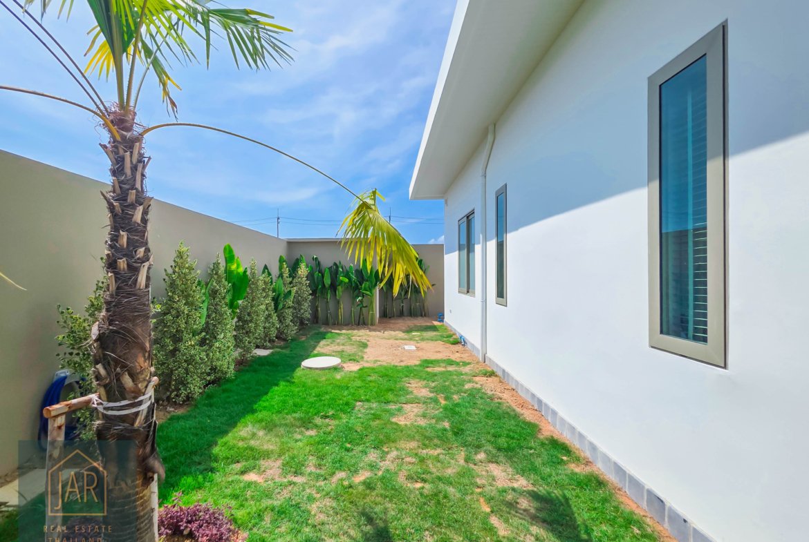 The Pinnacle of Modern Tropical Living in Pranburi