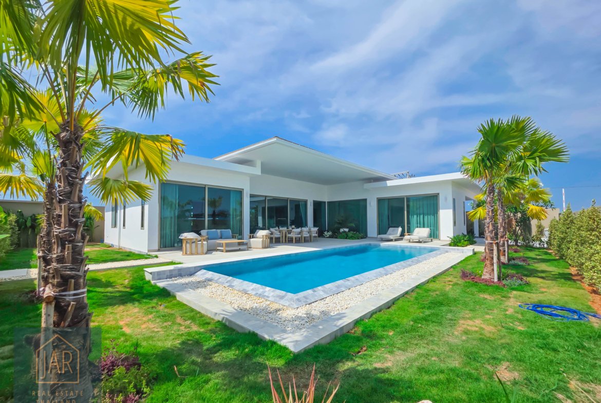 The Pinnacle of Modern Tropical Living in Pranburi