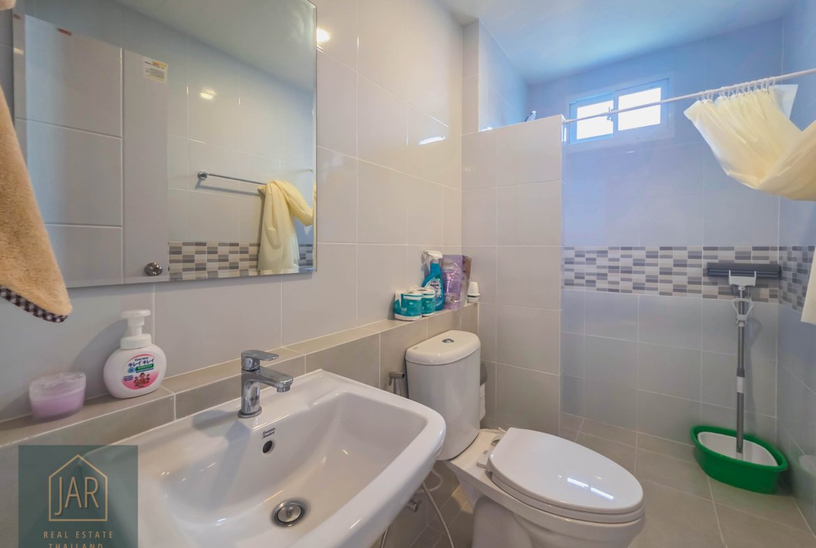 🏠 Modern 2-Bedroom House for Rent — Ready to Move In!