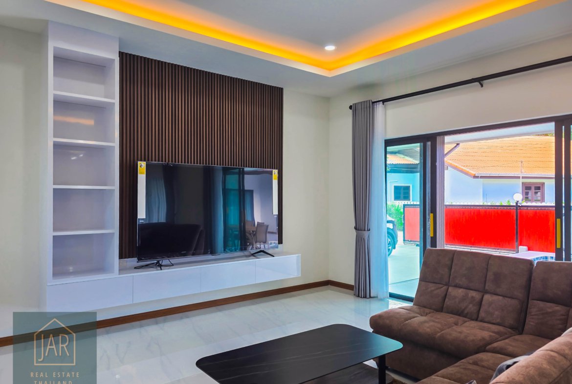 Discover Serenity: Hua Hin Soi 70 Private Pool Home 3 BR | 3BA Ready to Move in!