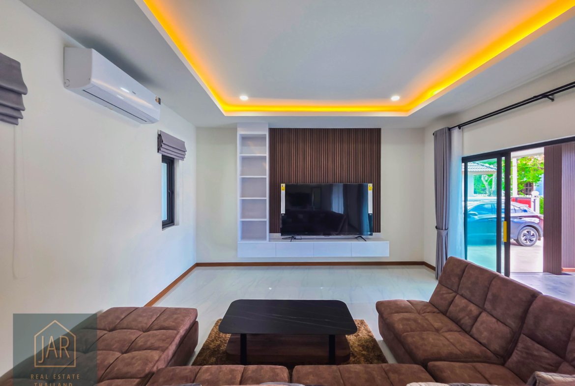 Discover Serenity: Hua Hin Soi 70 Private Pool Home 3 BR | 3BA Ready to Move in!