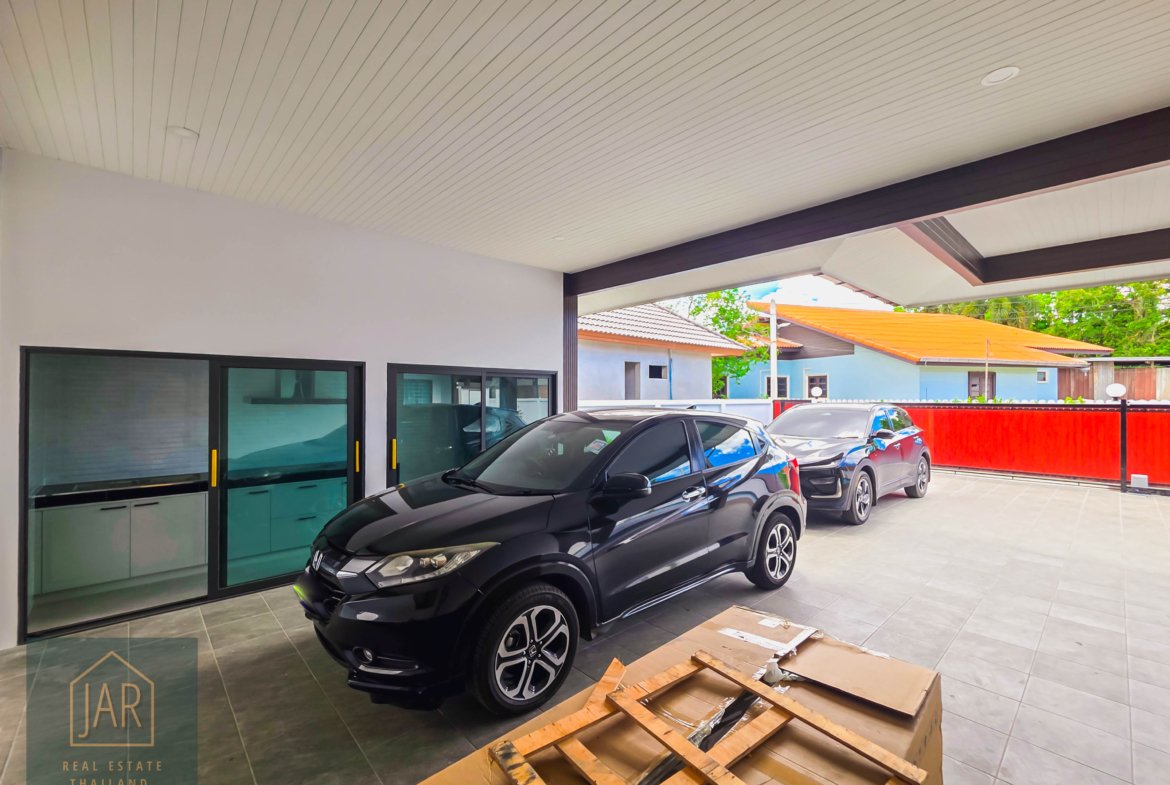 Discover Serenity: Hua Hin Soi 70 Private Pool Home 3 BR | 3BA Ready to Move in!