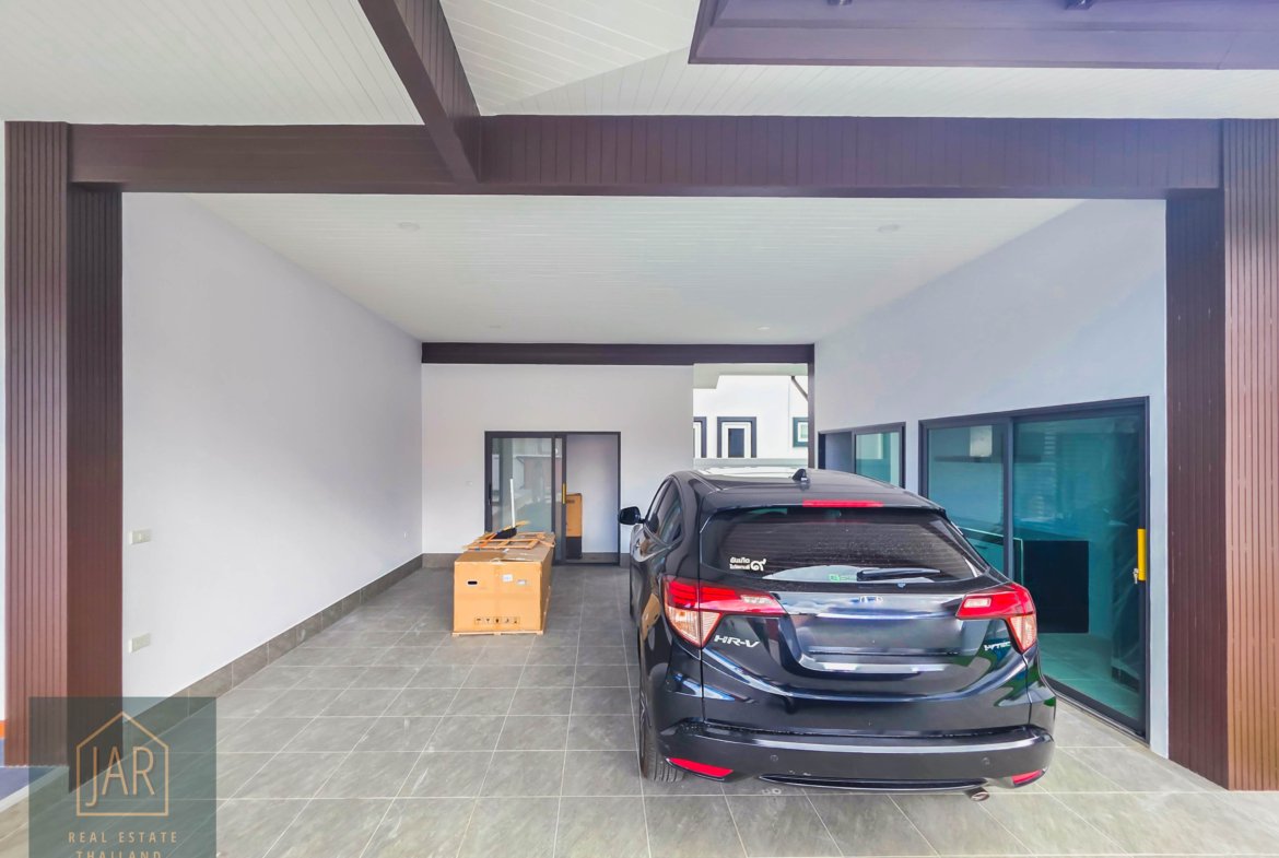 Discover Serenity: Hua Hin Soi 70 Private Pool Home 3 BR | 3BA Ready to Move in!