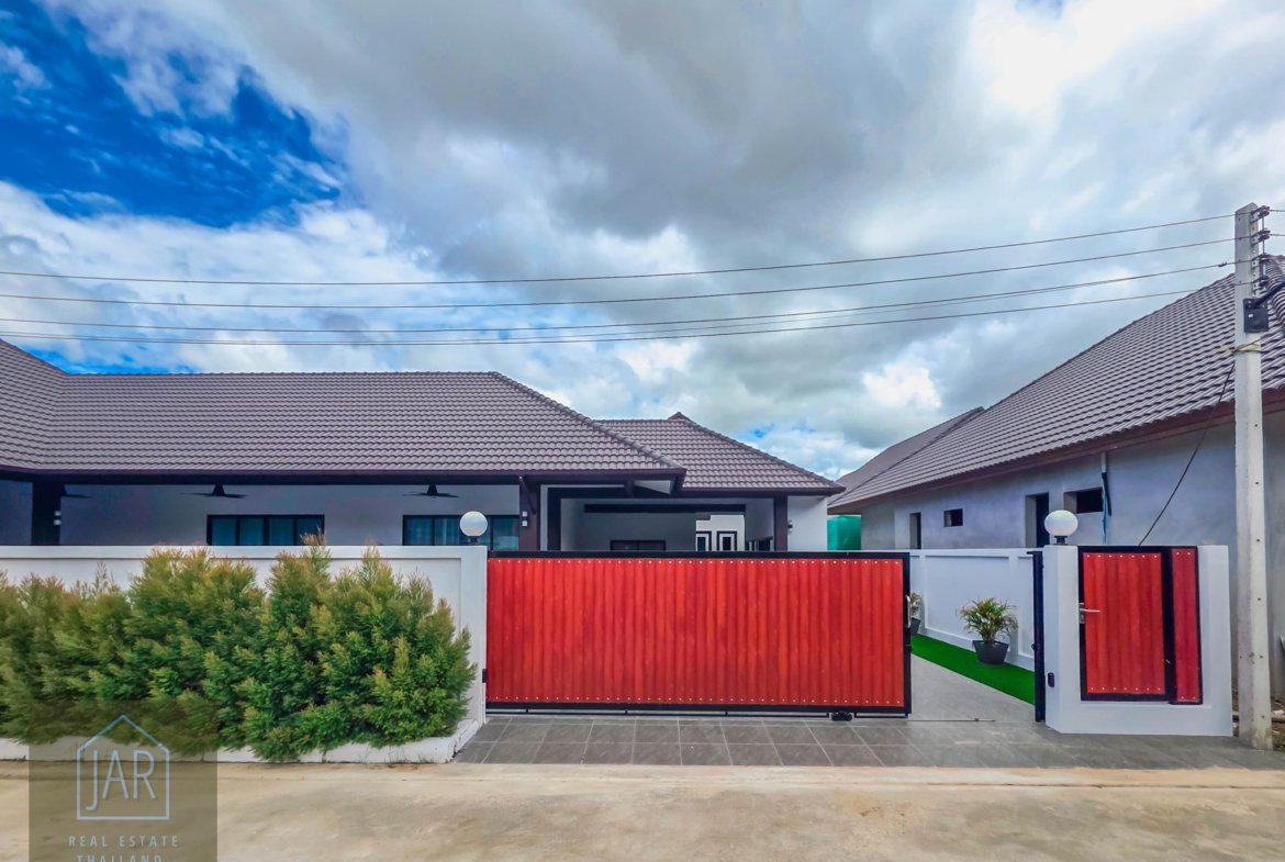 Discover Serenity: Hua Hin Soi 70 Private Pool Home 3 BR | 3BA Ready to Move in!