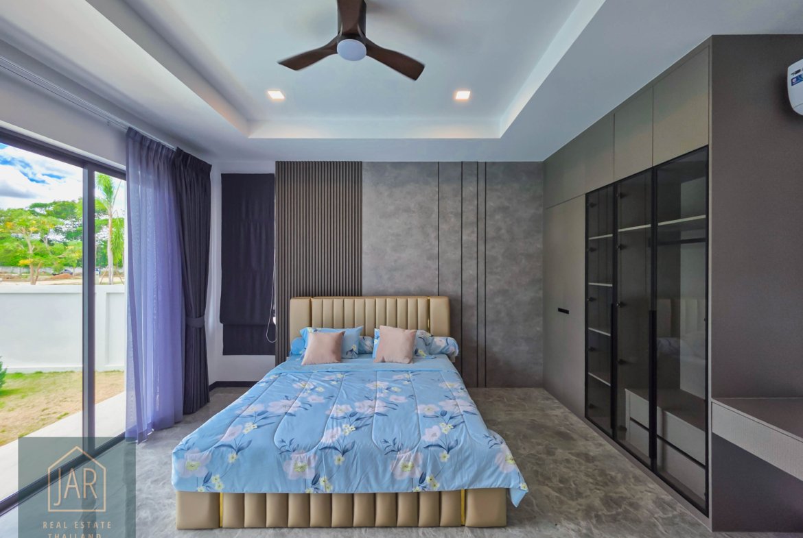 Hua Hin Modern Pool Villa near Black Mountain Golf Course – Your Own Paradisem