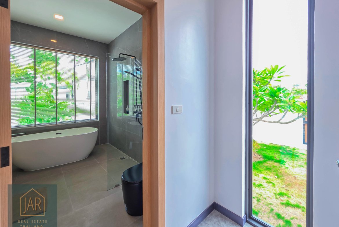 Hua Hin Modern Pool Villa near Black Mountain Golf Course – Your Own Paradisem