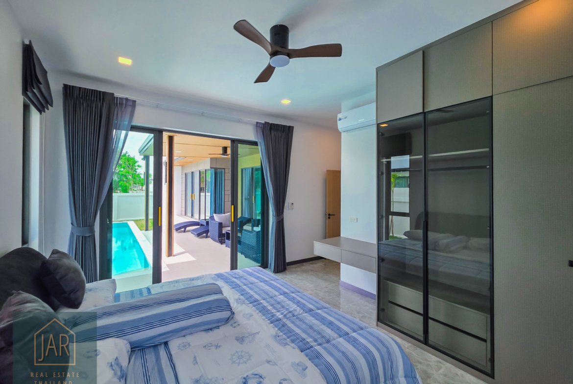 Hua Hin Modern Pool Villa near Black Mountain Golf Course – Your Own Paradisem