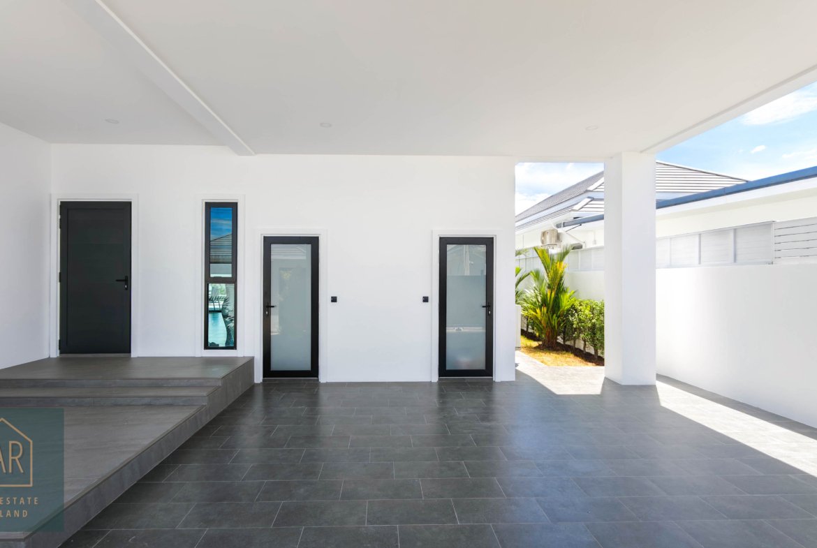 Modern Comfort in a Peaceful Setting | Soi Hua Hin 112 | 3 BR 3BA
