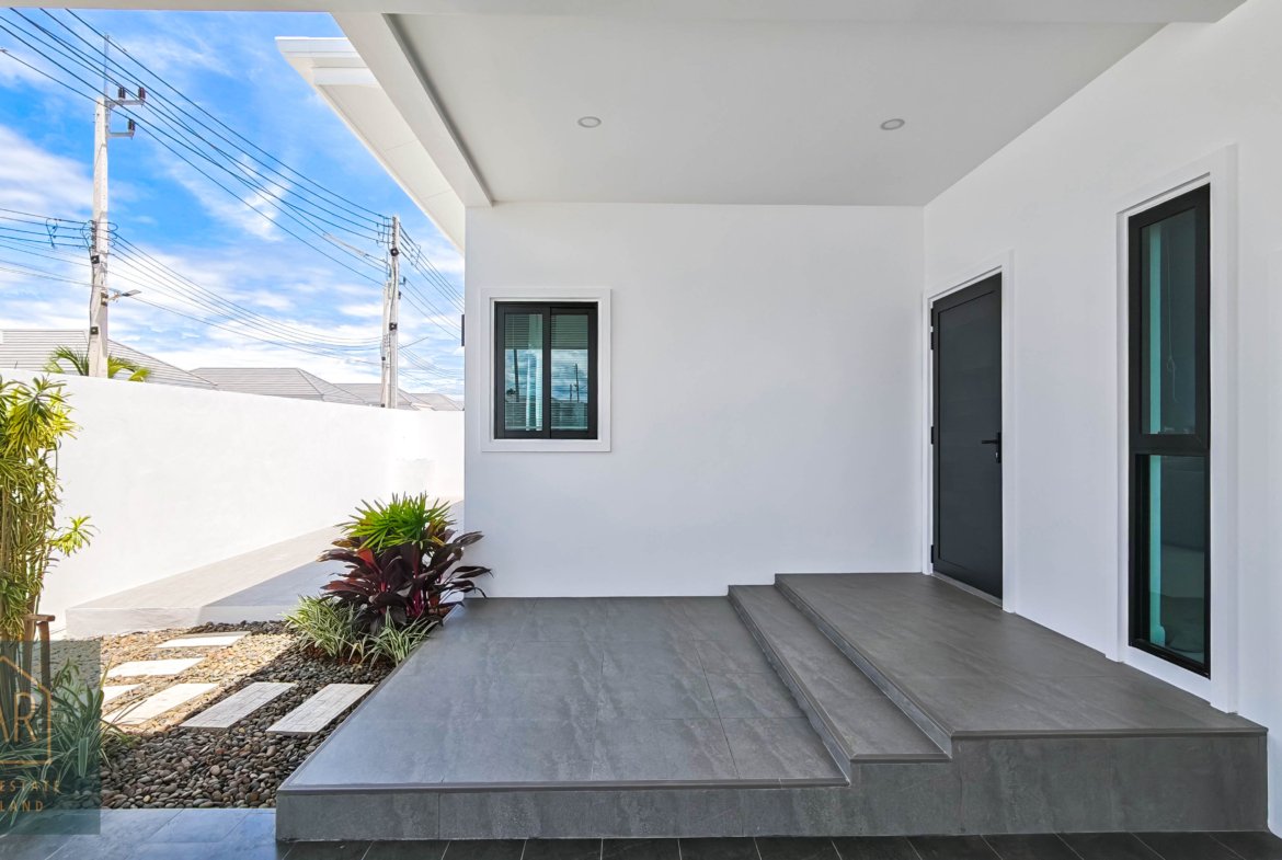 Modern Comfort in a Peaceful Setting | Soi Hua Hin 112 | 3 BR 3BA