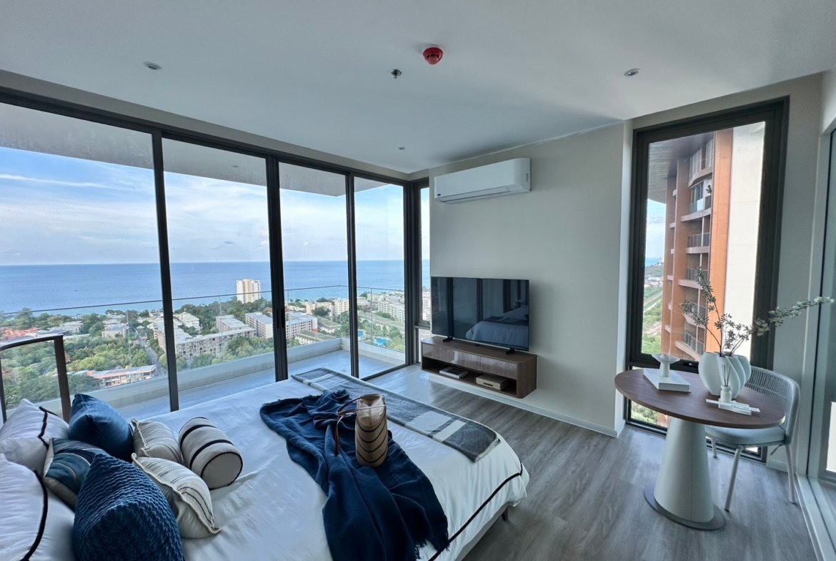 FINAL OPPORTUNITY | Exclusive 28th Floor Penthouse Available 🌊✨