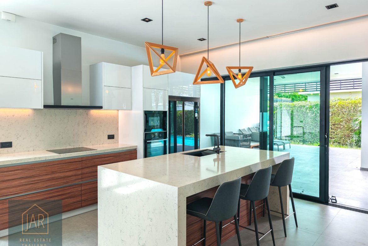 Luxury Living at Khao Tao, Hua Hin Soi 126 – Close to Beach