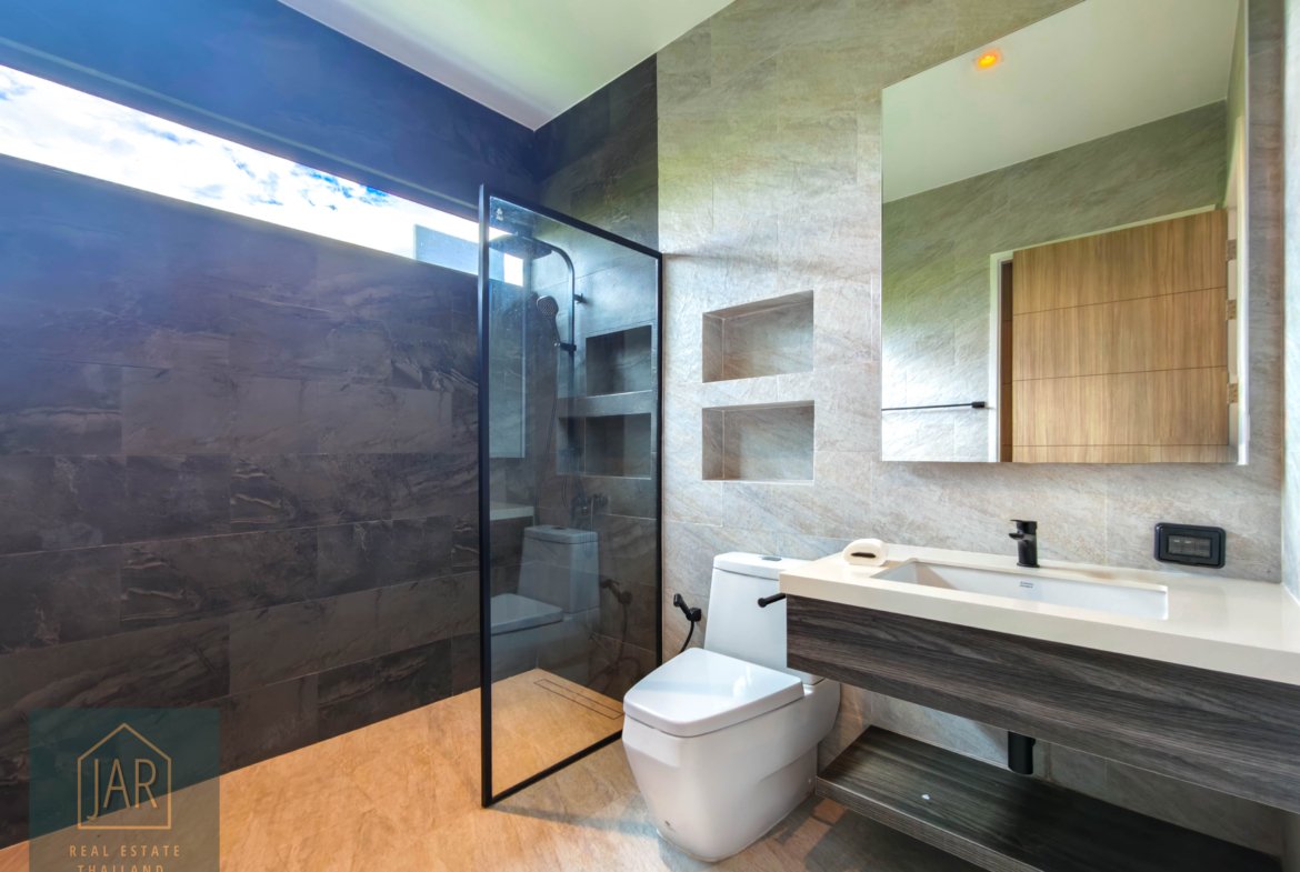 Luxury Living at Khao Tao, Hua Hin Soi 126 – Close to Beach