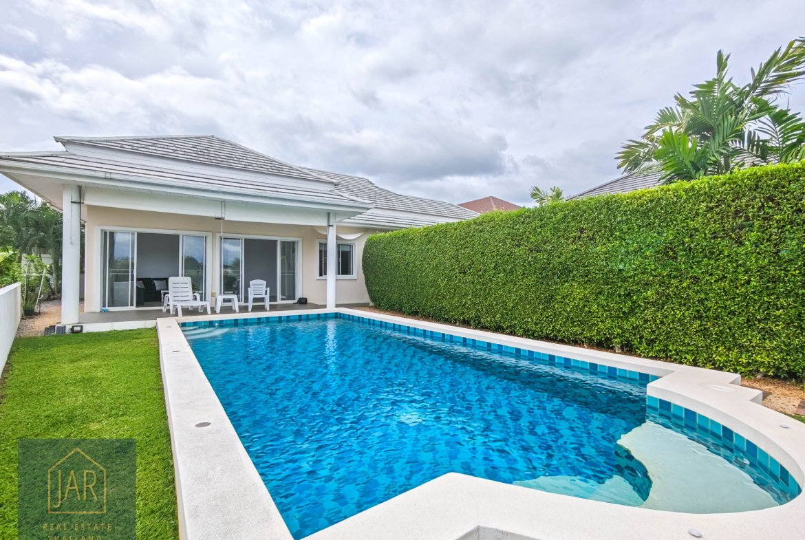 Pranburi Tropical pool villa surrounded with by nature and mountain view 2BR : 2 BA