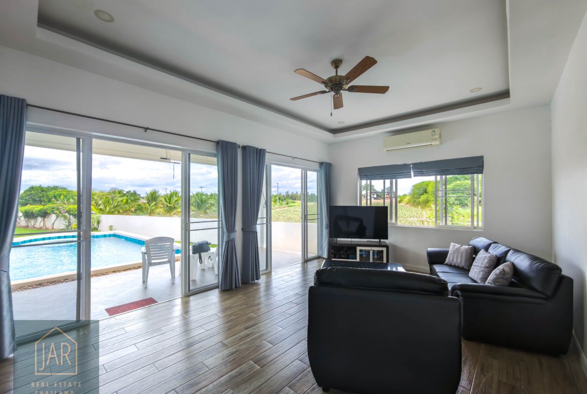 Pranburi Tropical pool villa surrounded with by nature and mountain view 2BR : 2 BA