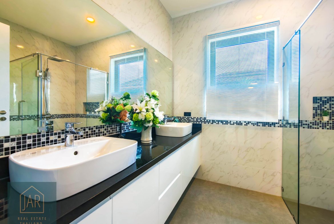 Modern Luxury Villa with Private Pool Hua Hin 112 | 3 BR | 3BA