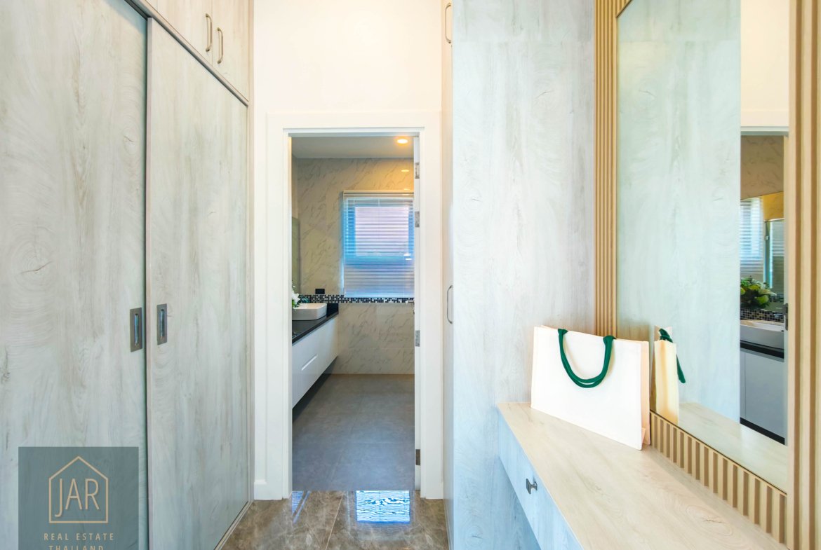 Modern Luxury Villa with Private Pool Hua Hin 112 | 3 BR | 3BA