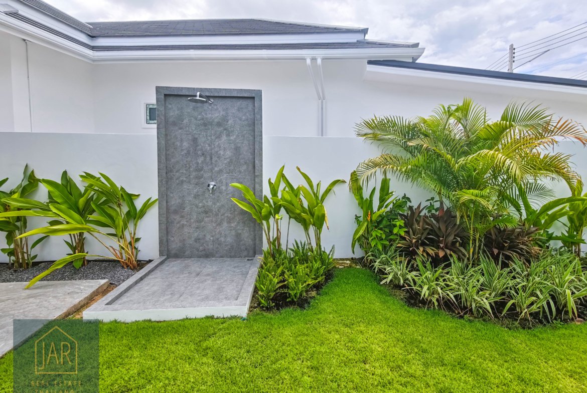 Modern Luxury Villa with Private Pool Hua Hin 112 | 3 BR | 3BA