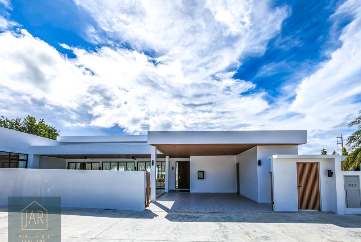 Exclusive Tropical Villas, Hua Hin: Serene Living Amidst Mountain Views : 3BR I 4BA
