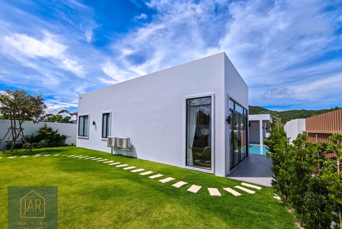 Exclusive Tropical Villas, Hua Hin: Serene Living Amidst Mountain Views : 3BR I 4BA