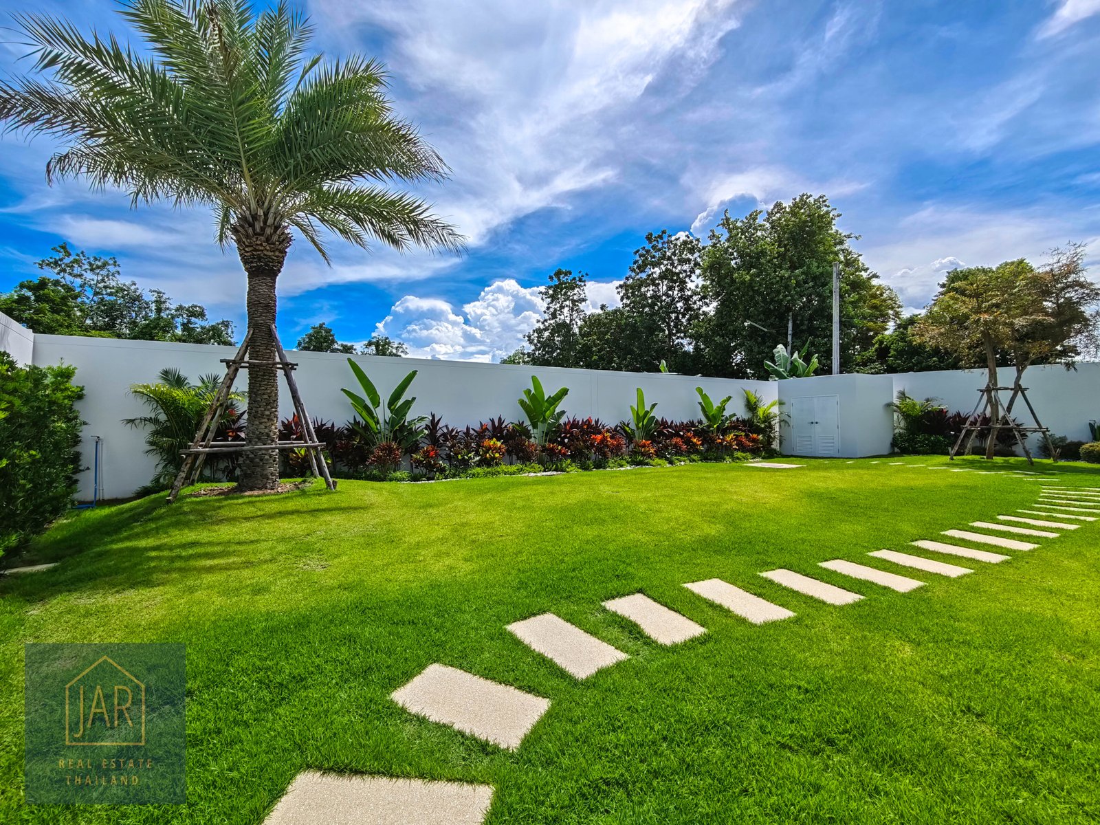 Exclusive Tropical Villas, Hua Hin: Serene Living Amidst Mountain Views : 3BR I 4BA