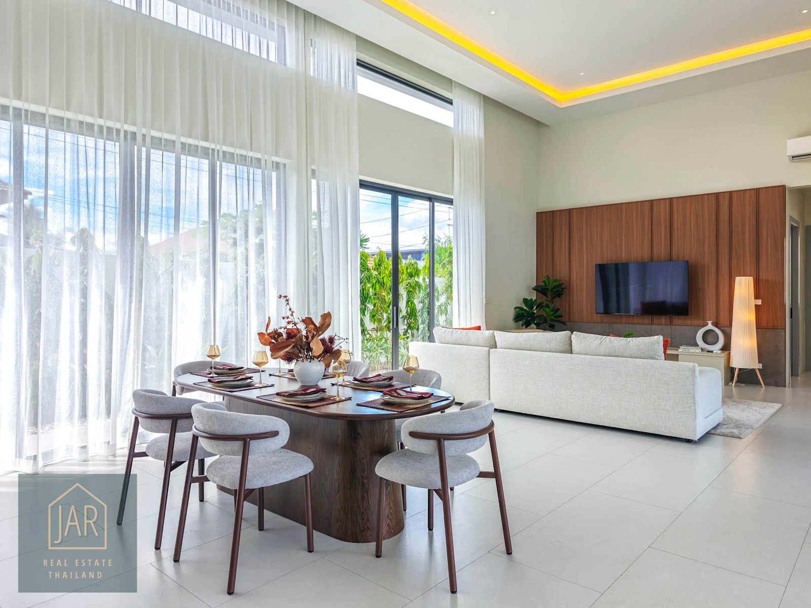 Exclusive Tropical Villas, Hua Hin: Serene Living Amidst Mountain Views : 3BR I 4BA