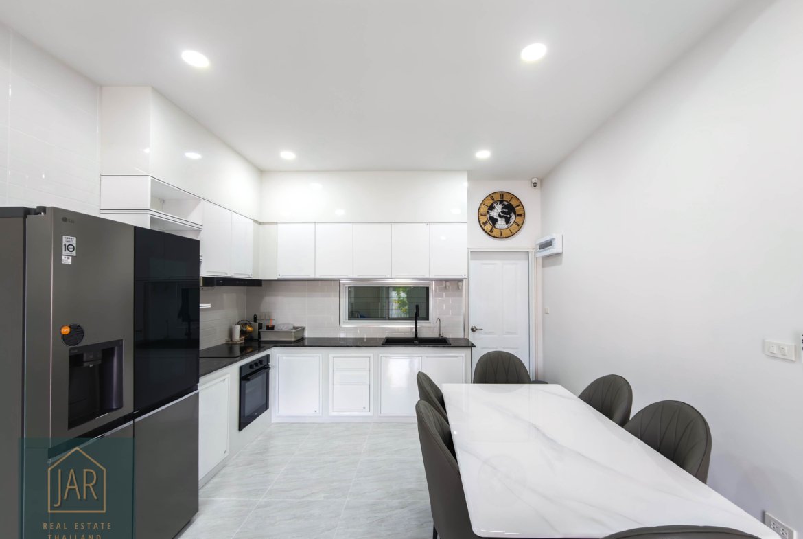 Pool Villa in Hua-Hin soi 70